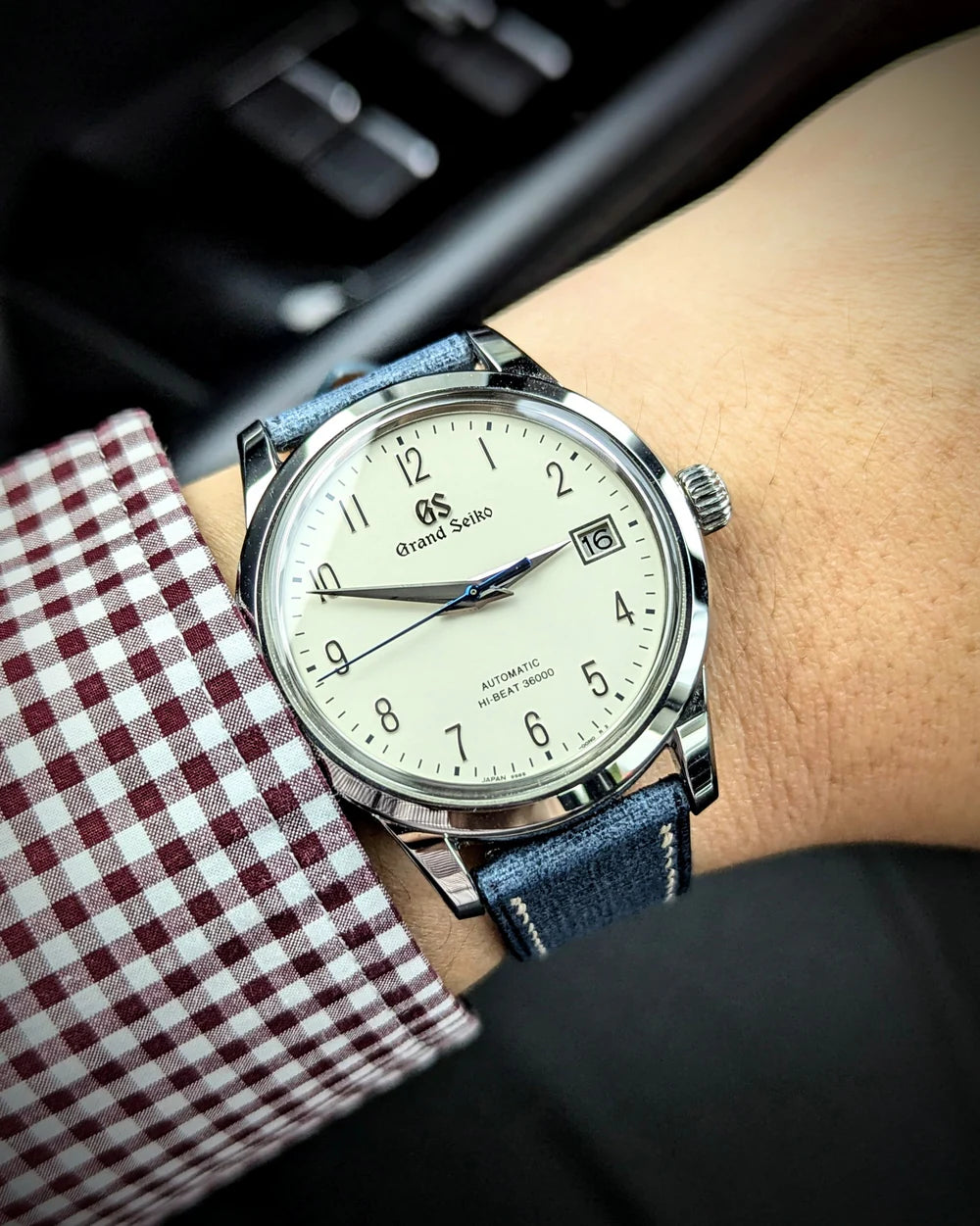 LuxeStrap Collection